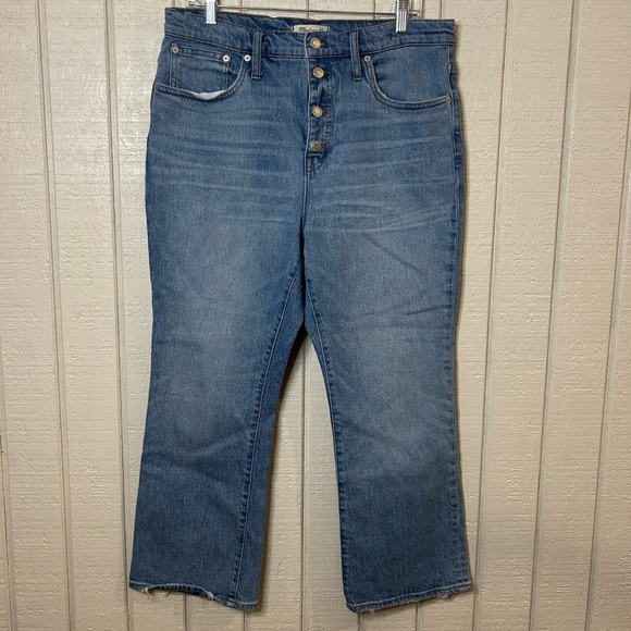Madewell Cali Demi Boot Jeans in Dory Wash, size 31. - Picture 2 of 9